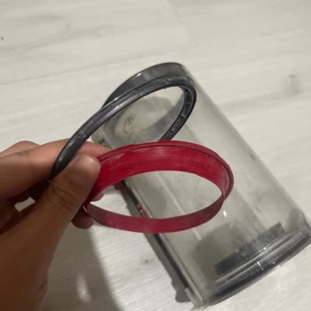 Dyson V15 Detect Süpürgemde Kırılan Silikon Parça Ve Garanti Desteği Eksikliği