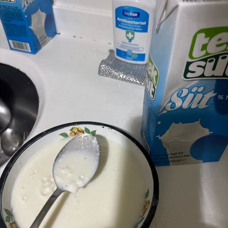 Tarihi Geçmemiş Sütün Bozulmuş Olması Ve İade Talebi