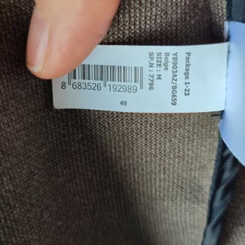 DeFacto Kabanı Az Kullanımda Tiftiklenerek Kalite Sorunu Oluşturdu