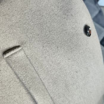 DeFacto Kabanı Az Kullanımda Tiftiklenerek Kalite Sorunu Oluşturdu