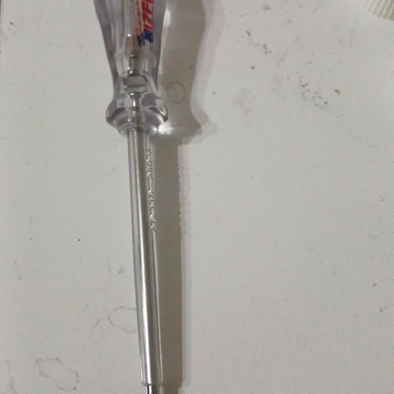İzeltaş Kontrol Kalemi Ucu Normal Kullanımda Kırıldı
