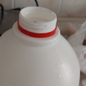 Yörsan Küflü Ayran Kapak Sağlık Riski Ve Ücret İadesi Talebi