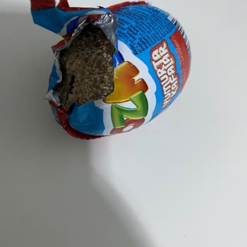 Şölen Ozmo Sürpriz Yumurtası İçeriği Bozuk Ve Gıda Güvenliği Şüphesi