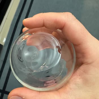 Perotti Çay Setindeki Cam Kalitesi Yanık Ve Kırık Riski Yarattı