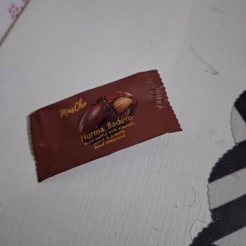 BİM Mascho Hurmalı Çikolata Paketi Boş Palet İçeriyor Ve Yardım Reddedildi