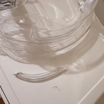 Gizli Ayıplı Su Tankı Kırıldı Ve Ücretsiz Değişim Talebinde Müşteri Hizmeti İhmali