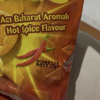 Patos Acı Baharat Cipsinde Büyük Baharat Parçacıkları Ve Hijyen Endişesi