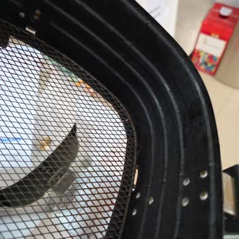 Airfryer Kovanı Ve Izgara Kaplamasının Soyulması Garanti Kapsamında Değiştirilsin