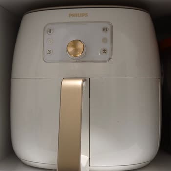 Airfryer Kovanı Ve Izgara Kaplamasının Soyulması Garanti Kapsamında Değiştirilsin