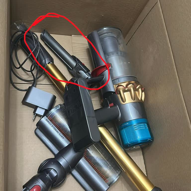 Dyson Süpürge Boru Parçası Eksik Teslim Edildi Destek Yok