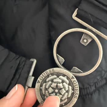 Yüksek Fiyatlı Guess Montunda Kemer Kırılması Ve Garanti Reddi