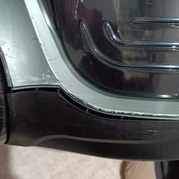 Fiş Arızası Ve Kırık Kenarlı Süpürge Değişim Talebi