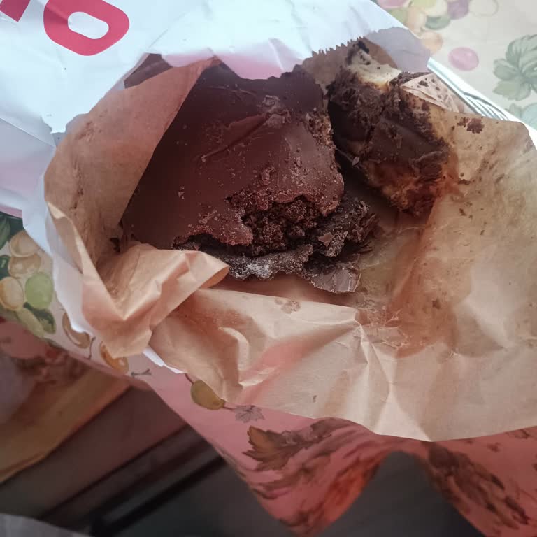 Özensiz Ambalajlama Nedeniyle Tatlım Tüketilemez Hale Geldi