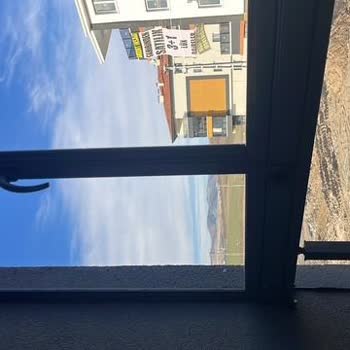 Menderes Mahallesi 62. Cadde’de Asfalt Yokluğu Ve Çamur Sebebiyle Mağduriyet