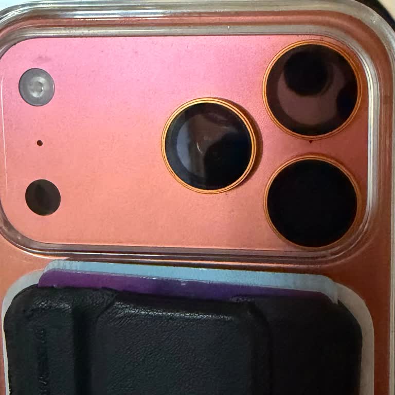 Vatan'dan Aldığım İPhone 17 Pro Max Renk Solması Garanti Kapsamı Dışında