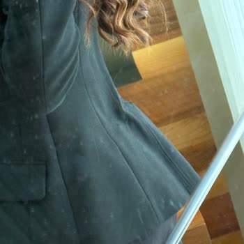 Korupark AVM'de Satın Alınan Ceket Potluk Sorunu Ve Değişim Talebi