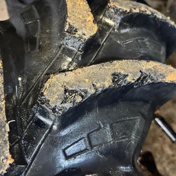 Petlas Lastiklerde Erken Çatlama Ve Yetersiz Teknik Destek