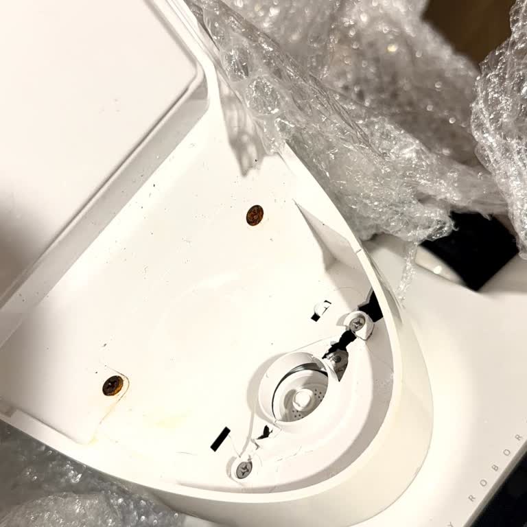 Su Haznesi Sızıntısı Sonrası Garanti Dışı Söylenip Kırık Gelen Roborock Flexi Pro Servis Şikayeti