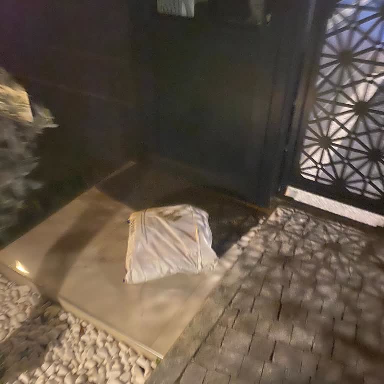 Sürat Kargo İmzasız Teslimat Ve Dışarı Bırakma Şikayeti