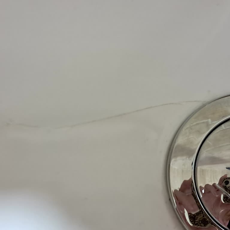 Vitra Klozet Rezervuar Kapağında Çatlak Ve Garanti Reddi Mağduriyeti