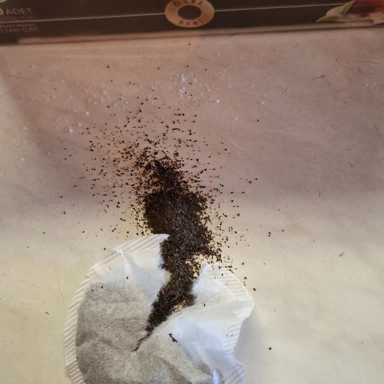 Lipton Çay Kalitesinde Keskin Düşüş Ve Toz Poşet