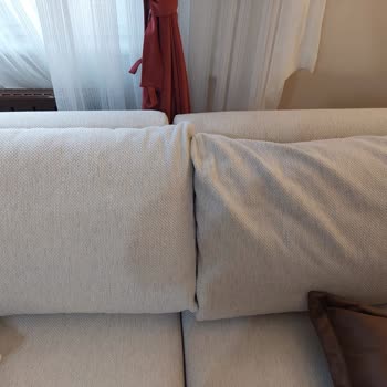 Kelebek Mobilya’da Defolu Masa Ve Köşe Koltuk, Geciken Tamir Süreci