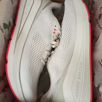 Yanlış Renkli Ayakkabı Teslim Edildi, Doğru Ürün Talep Ediyorum