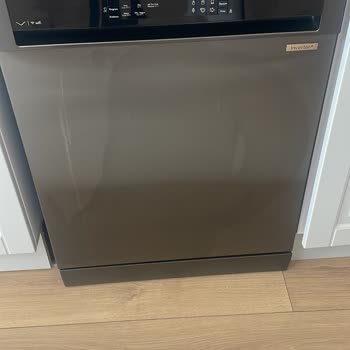 Kısa Sürede Paslanan Bulaşık Makinesine Ücretli Değişim Teklifi Ve Belge Eksikliği