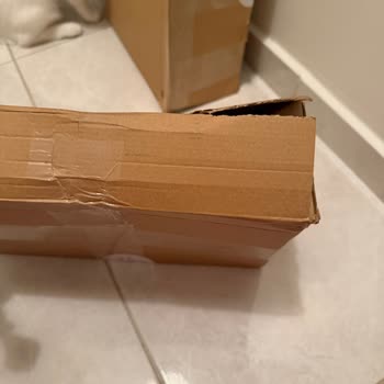 Pijama Ürün Açıklamasındaki Yanıltıcı İçerik Ve Açılmış Yırtılmış Paket