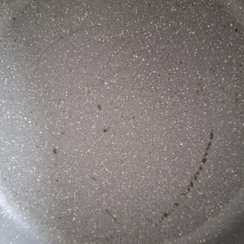 Brioni Tencere Setinde Kaplama Dökülmesi Ve Sağlık Riski