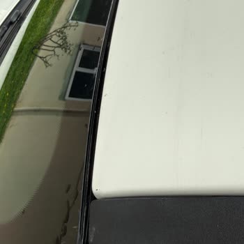 Cam Değişimi Sonrası Su Sızdırması Ve Şirketin Tazminat Reddi