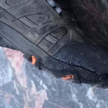 Sadece 7 Günde Açılan Spor Ayakkabı Ve Mağazanın Kullanıcı Hatası İddiası