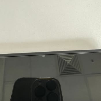 Kırık Kenarlı Ekran Koruyucu Ve Baloncuk Sorunu