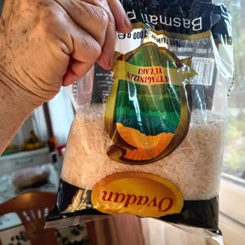 İzmir A101'de Satın Alınan Ovadan Basmati Pirinçin Kötü Kokusu Ve İade Talebi