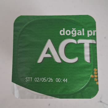 Activia Laktozsuz Kayısılı Yoğurtta Sert Dal Parçası