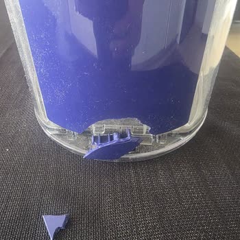 Dyson Robot Süpürge Düğme Arızası Ve Parça Kırılması Nedeniyle Taksitli Satın Almada Mağduriyet