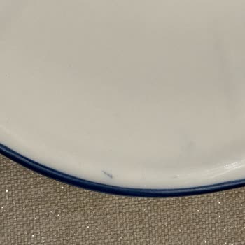 Kırık Ve Renk Bozukluğu Olan Tabakların Değişimi Gerçekleşmedi