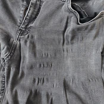 Mudo Jean Pantolon Baldır Büzülmesi Ürün Hatası