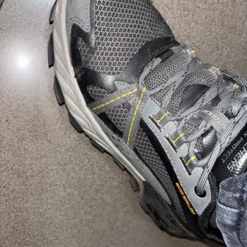 Skechers Su Geçirmez Ayakkabıda Kenarlardan Açılma Sorunu