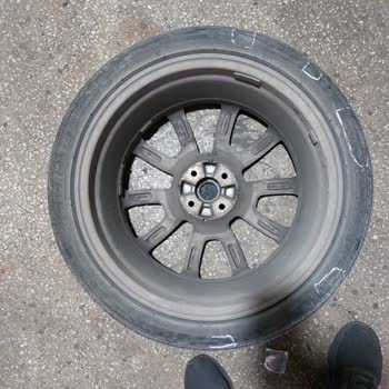 Michelin Lastiklerde Kısa Sürede Çatlak Ve Hava Kaçışı, Garanti Reddedildi