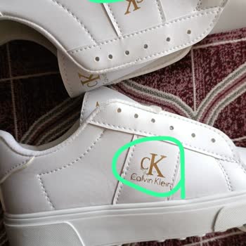 Sipariş Edilen Renk Ve Numara Uymayan Kusurlu Ayakkabılar, İletişimsiz Ve Engellenen Satıcı