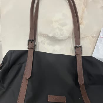 Mavi Çantasındaki Hızlı Deformasyon Ve Değişim Reddi Mağduriyeti