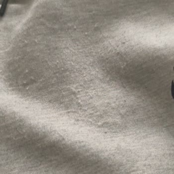 Nike Tech Eşofman Takımındaki Aşırı Pamuklanma Ve İnce Kumaşa Karşı Değişim Talebi