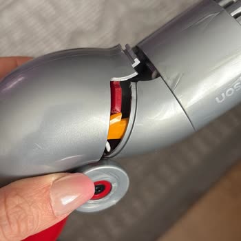 Dyson V12 Adaptör Kırıldı, Garanti Kapsamına Alınmadı