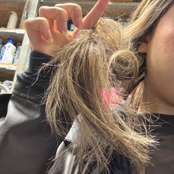 Gallery Hair Studio Nişantaşı Fazladan Para Aldılar ve Paramın Karşılığını Alamadım