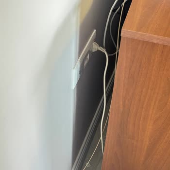 Evimdeki İnternet Kurulumu Sırasında Süpürgelik Hasarı Ve Tamirat Masraflarının Karşılanması Talebi