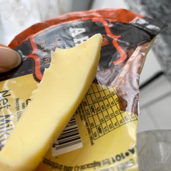 A101 Ahir Kaşarda Kıl Tespiti, Hijyen Şikayeti