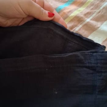 Yırtık Pantolon İçin Yanlış İade Sebebi Ve Ek Kargo Ücretinin İadesi Talebi