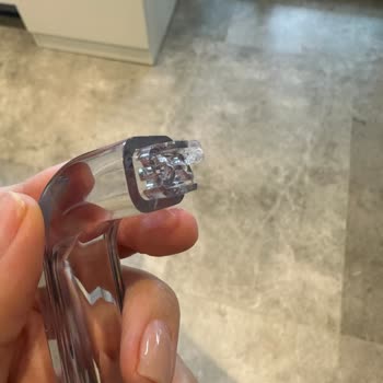 Karaca Cam Demlik Sapı Hiçbir Darbe, Düşme Veya Kullanıcı Hatası Olmadan Aniden Kırıldı