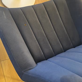 Booking.com Kirli Oda ve Yanıltıcı Rezervasyon Üzerinden Kesilen 100 Dolar Ücretine İade Talebi